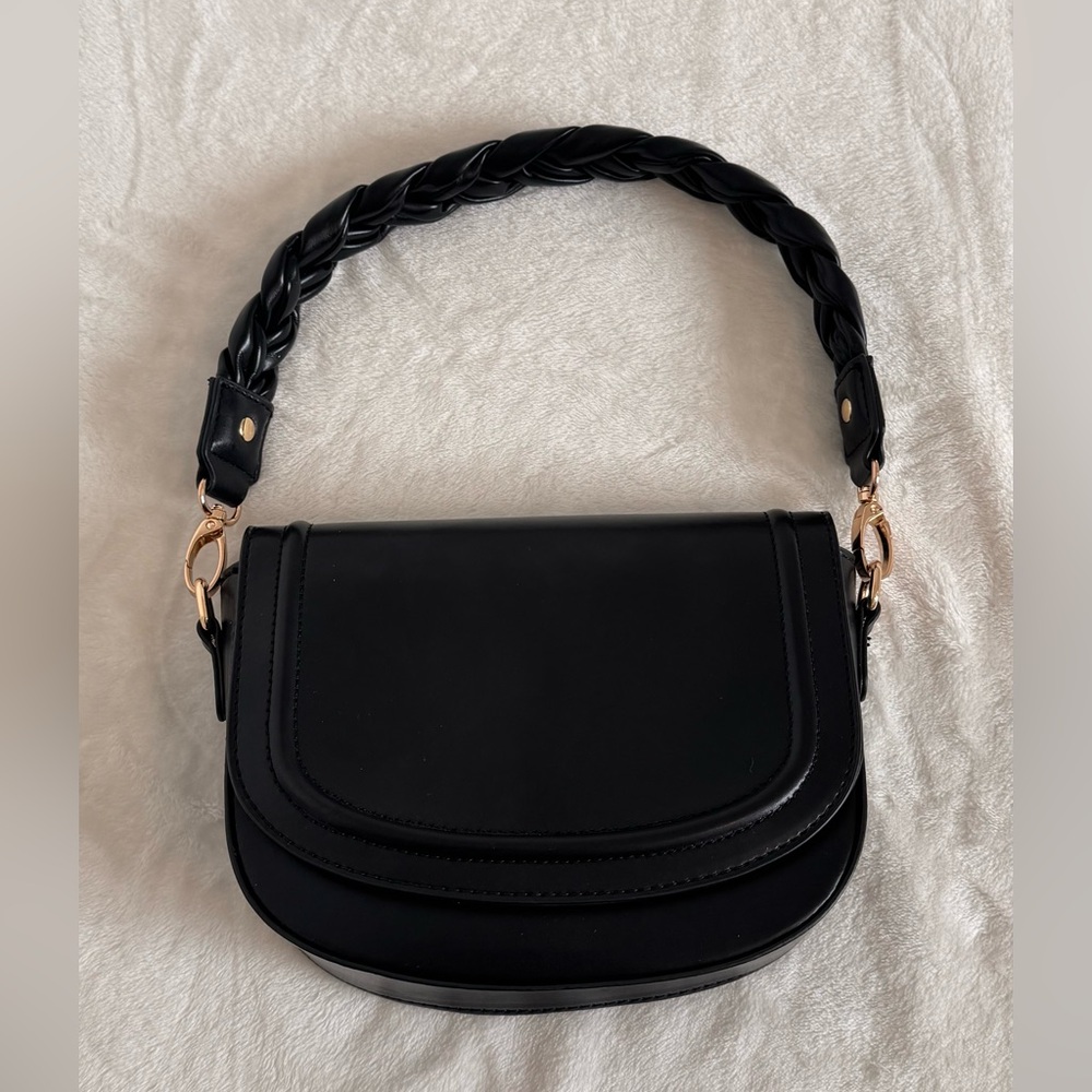 Ah Dorned Black Short Braided Shoulder Strap Bag. New condition / Never Used